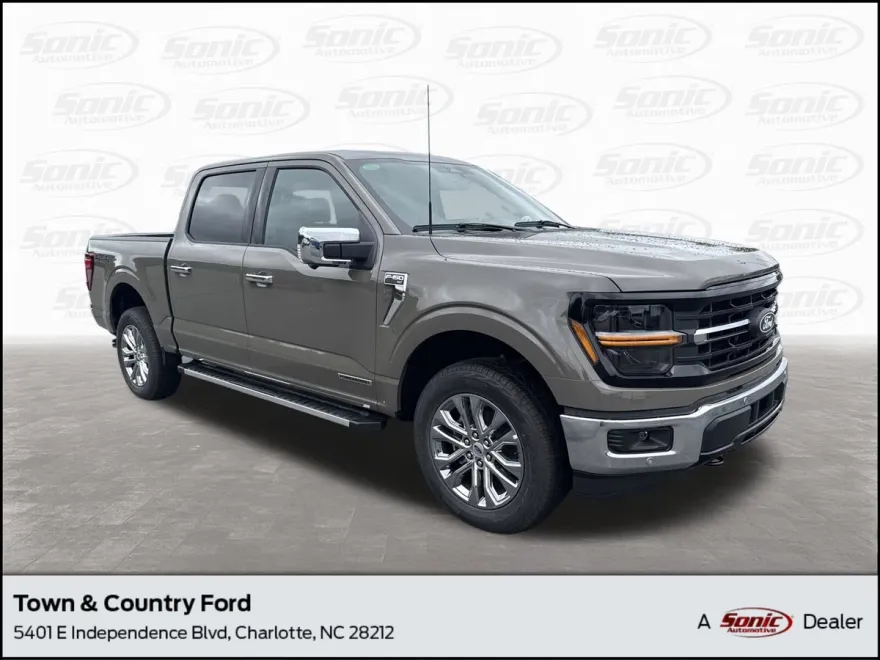 2025 Ford F-150 XLT photo 1