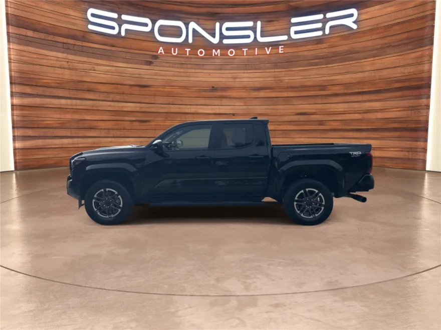 2024 Toyota Tacoma TRD Sport 4x4 photo 1