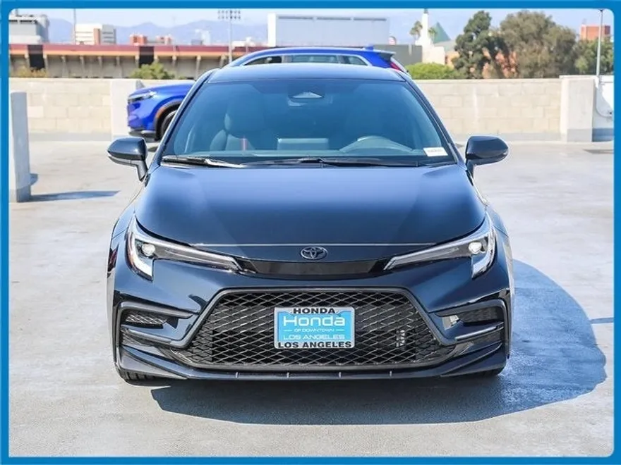 2024 Toyota Corolla SE photo 1