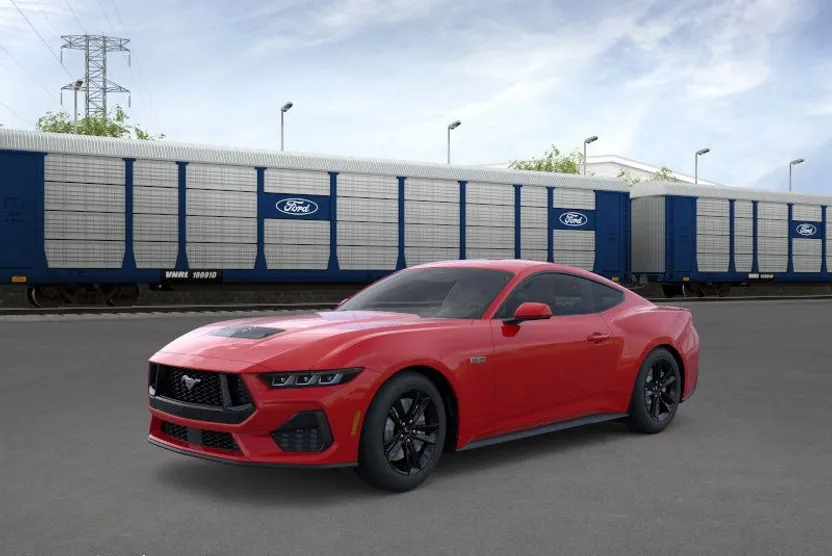 2025 Ford Mustang GT photo 1