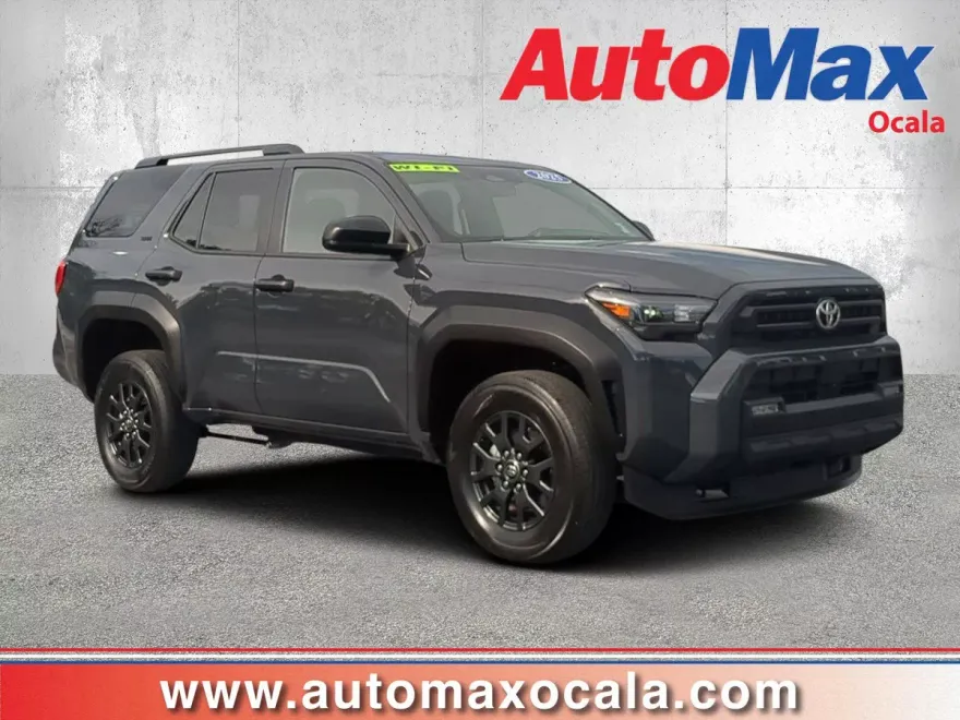 2025 Toyota 4Runner SR5 photo 1