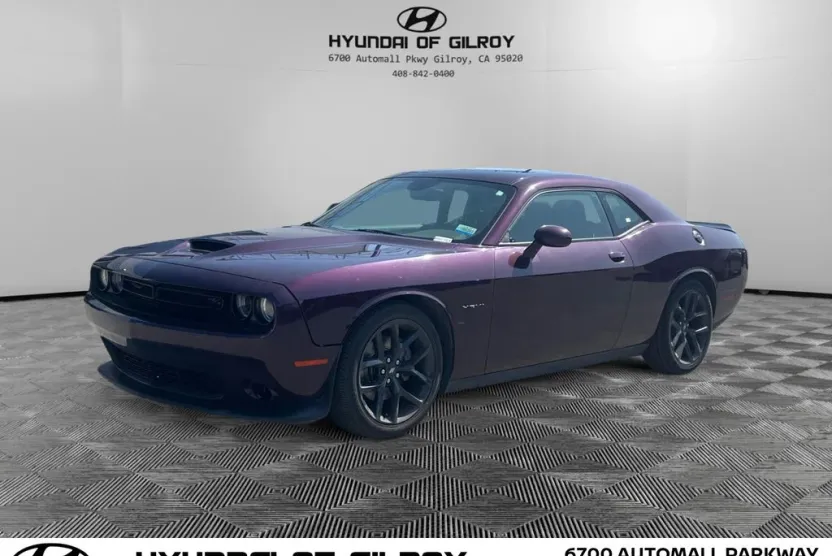 2021 Dodge Challenger R/T photo 1