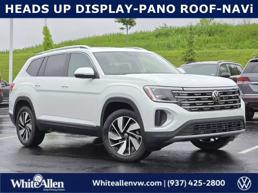 2025 Volkswagen Atlas SEL photo 1