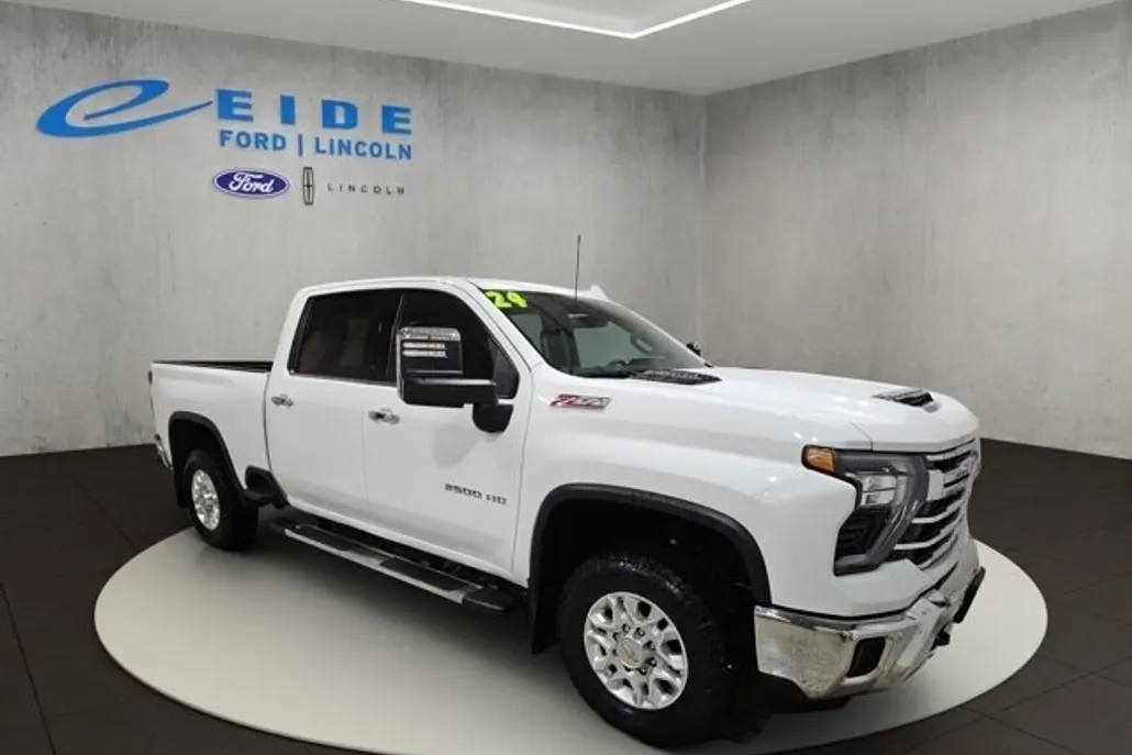 2024 Chevrolet Silverado 2500HD LTZ photo 1