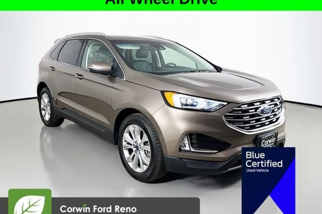 2019 Ford Edge Titanium photo 1