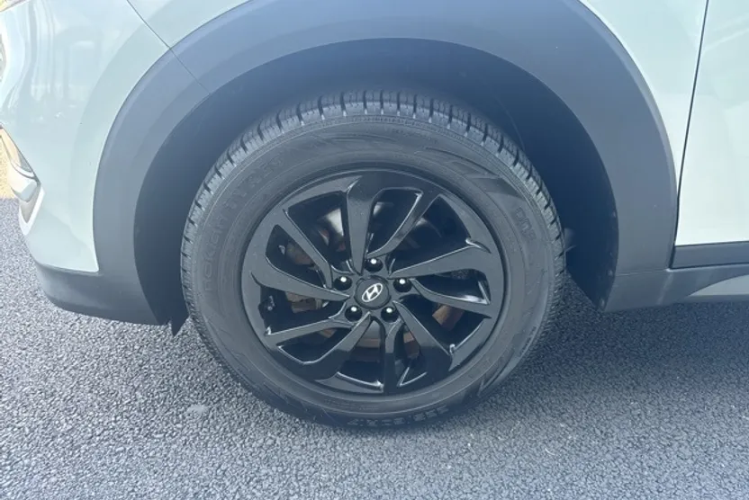 2016 Hyundai Tucson SE photo 1