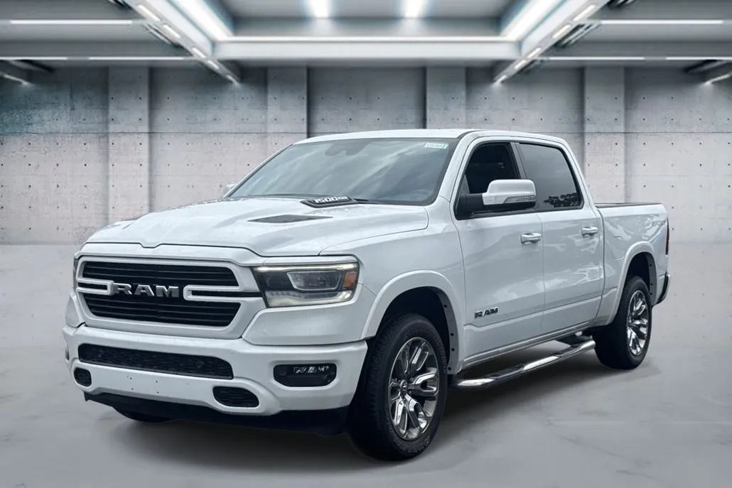 2022 Ram 1500 Laramie photo 1