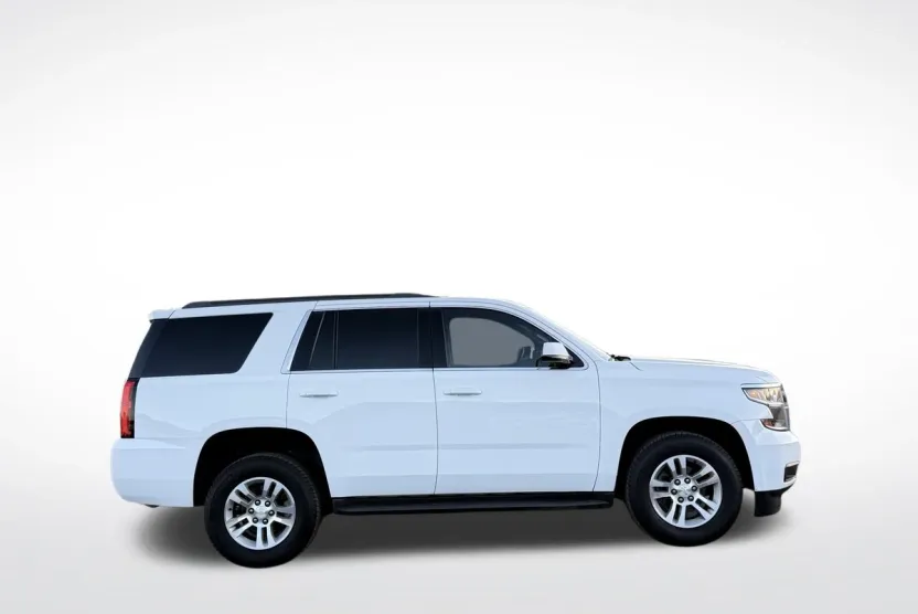 2018 Chevrolet Tahoe LS photo 1