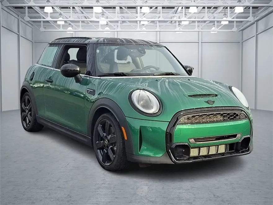 2022 Mini Cooper Hardtop S photo 1