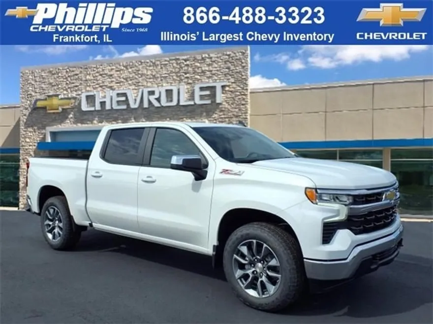 2026 Chevrolet Silverado 1500 LT photo 1