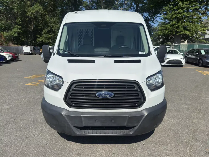 2019 Ford Transit photo 1