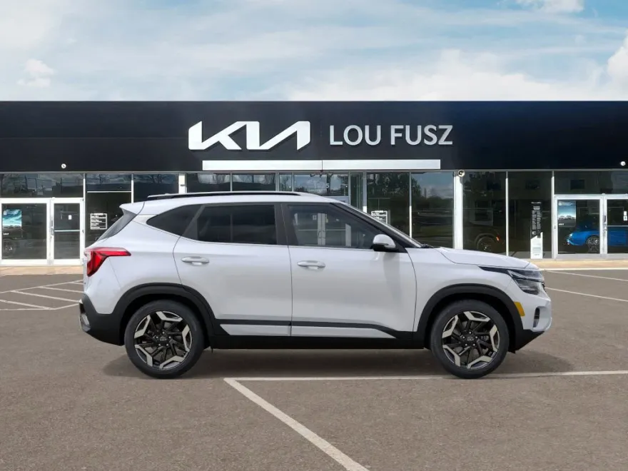 2026 Kia Seltos SX photo 1