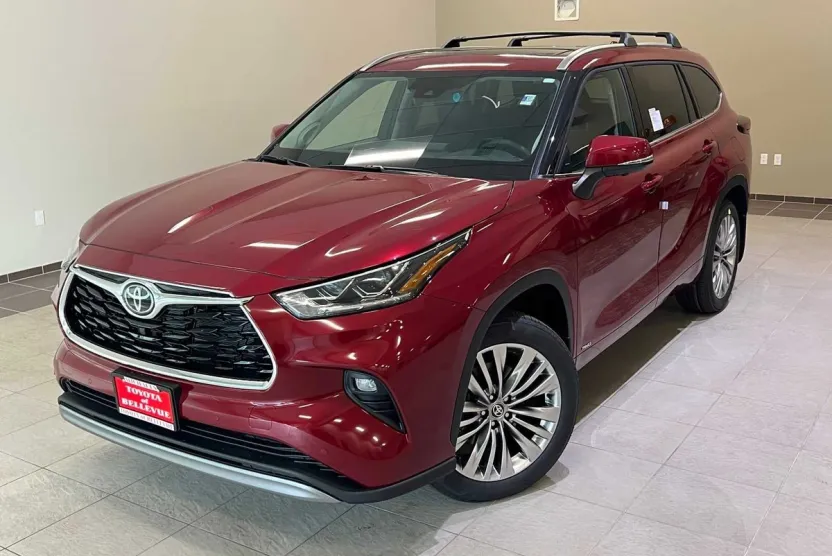 2025 Toyota Highlander Hybrid Platinum photo 1