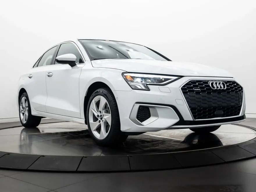 2024 Audi A3 40 Premium Plus photo 1