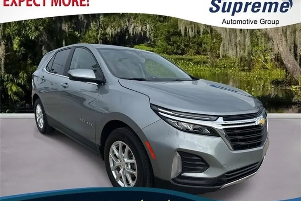 2024 Chevrolet Equinox LT photo 1