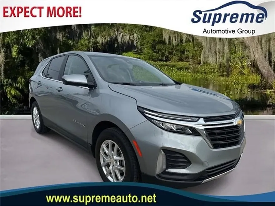 2024 Chevrolet Equinox LT photo 1
