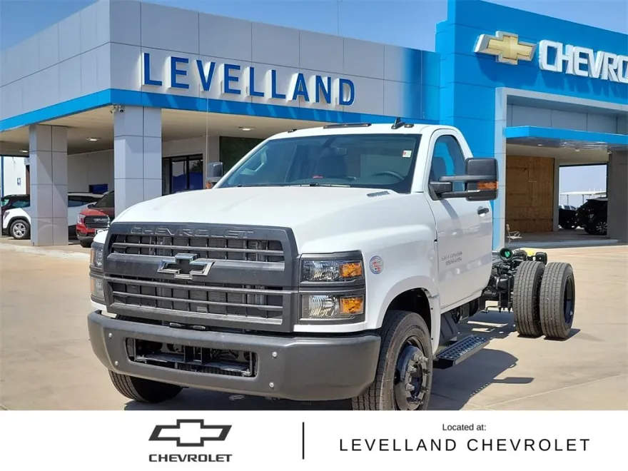 2024 Chevrolet Silverado 5500HD Work Truck photo 1