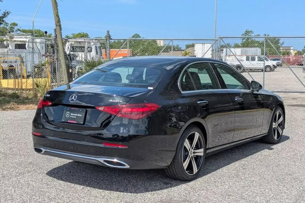 2025 Mercedes Benz C 300 4MATIC Sedan photo 1