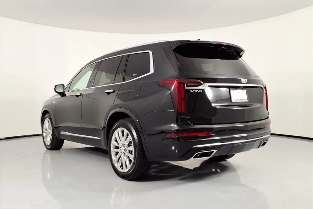 2024 Cadillac XT6 Premium Luxury photo 1