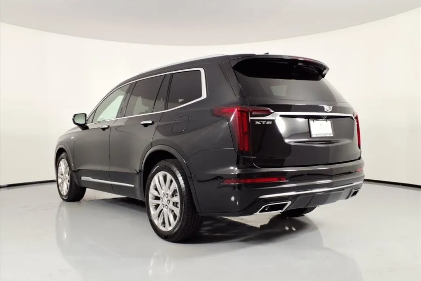 2024 Cadillac XT6 Premium Luxury photo 1