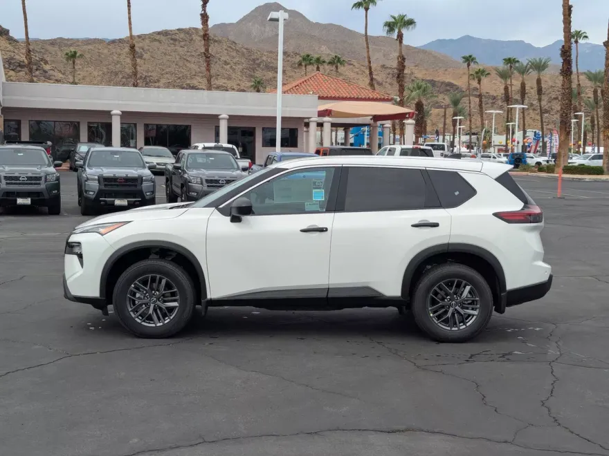 2026 Nissan Rogue S photo 1