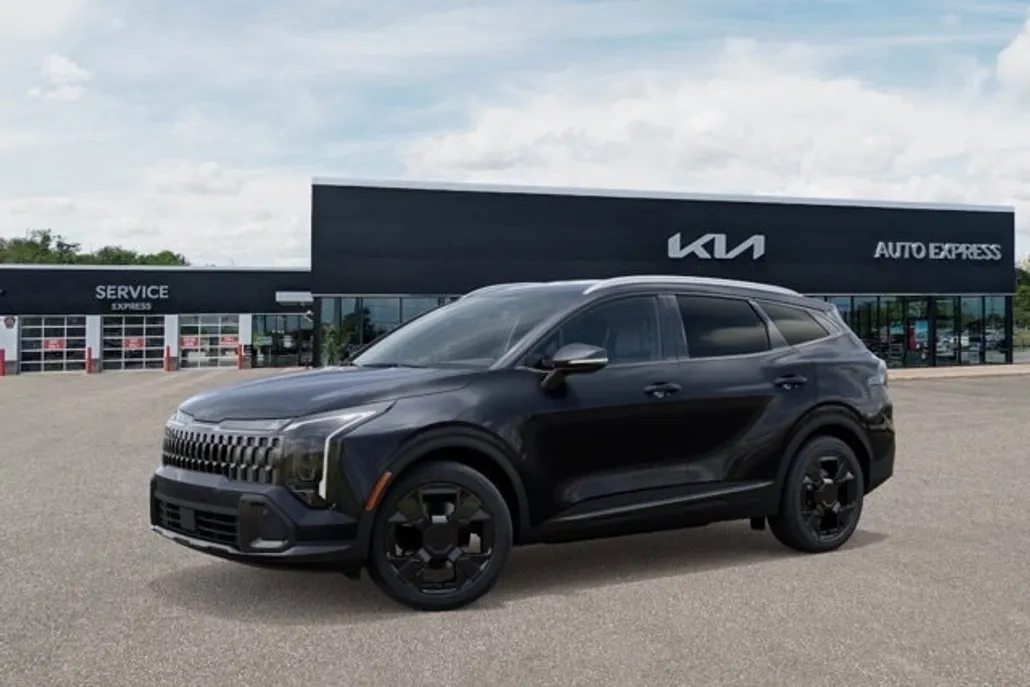 2026 Kia Sportage X-Line photo 1
