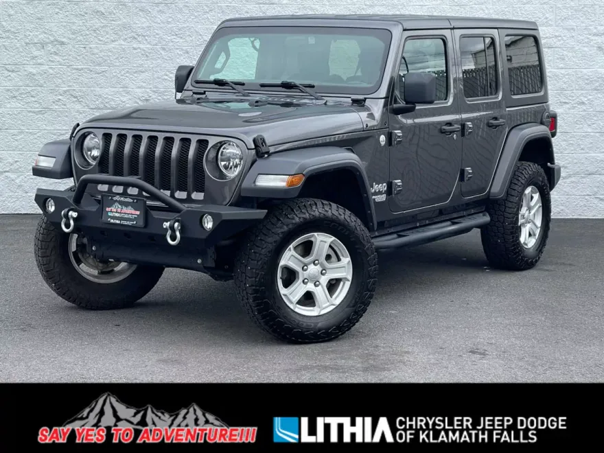 2019 Jeep Wrangler Unlimited Sport photo 1