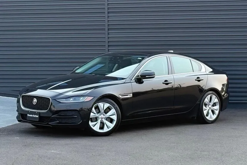 2020 Jaguar XE S photo 1