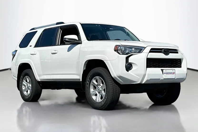 2020 Toyota 4Runner SR5 4WD photo 1