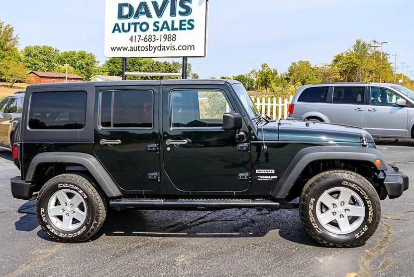 2012 Jeep Wrangler Unlimited Sport photo 1