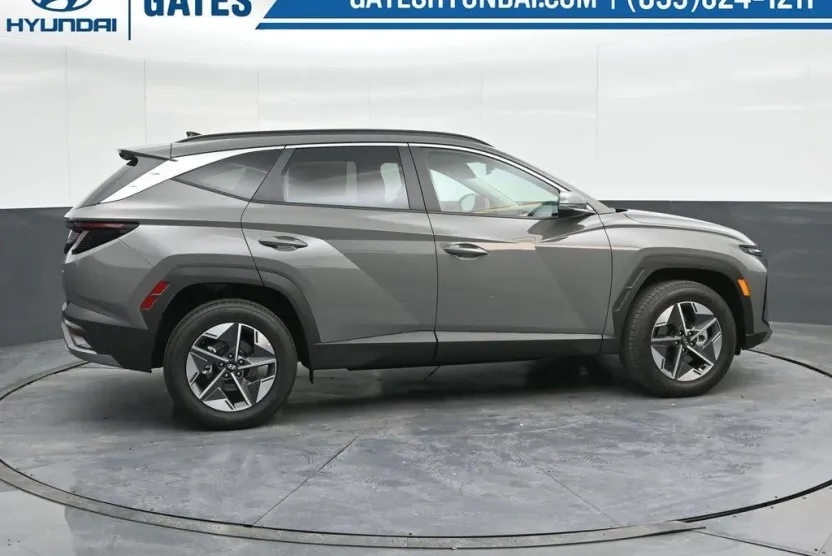 2025 Hyundai Tucson SEL Convenience photo 1