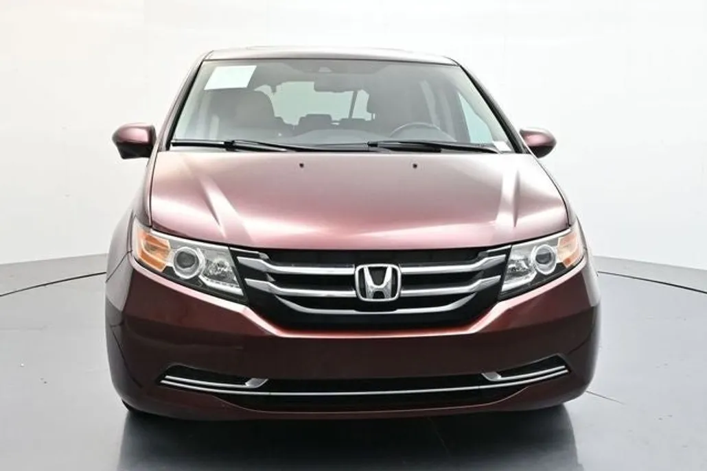 2016 Honda Odyssey EX-L photo 1