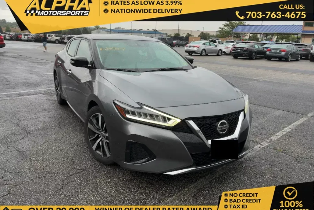 2019 Nissan Maxima SV photo 1