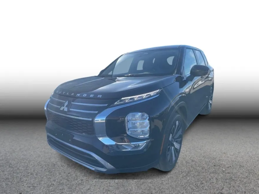 2025 Mitsubishi Outlander SE photo 1