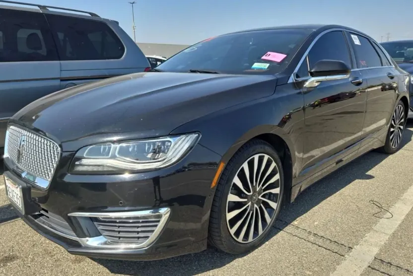 2018 Lincoln MKZ Black Label Hybrid photo 1