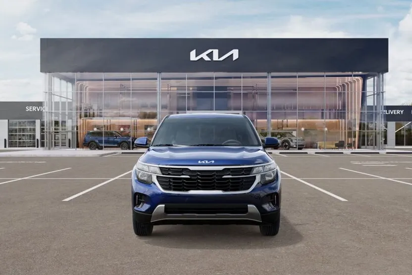 2026 Kia Seltos LX photo 1