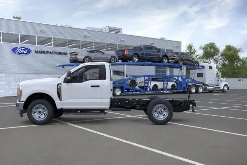 2026 Ford F-350 photo 1
