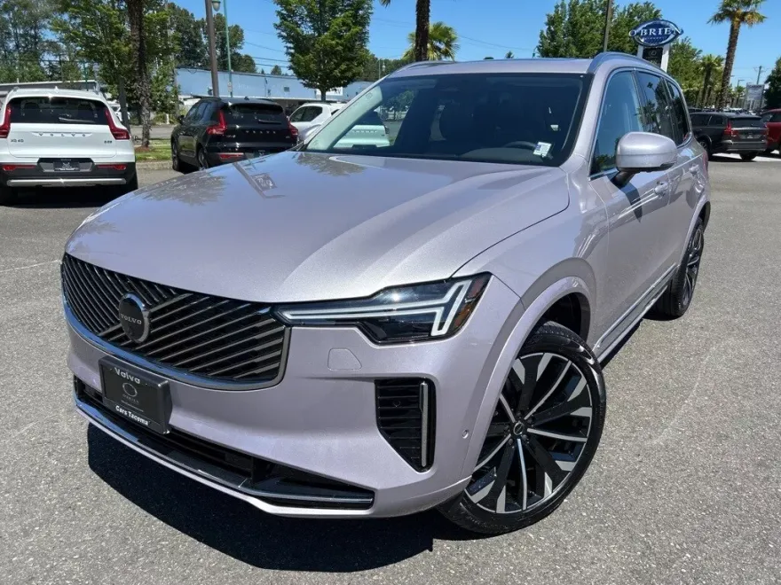 2026 Volvo XC90 B5 Plus photo 1