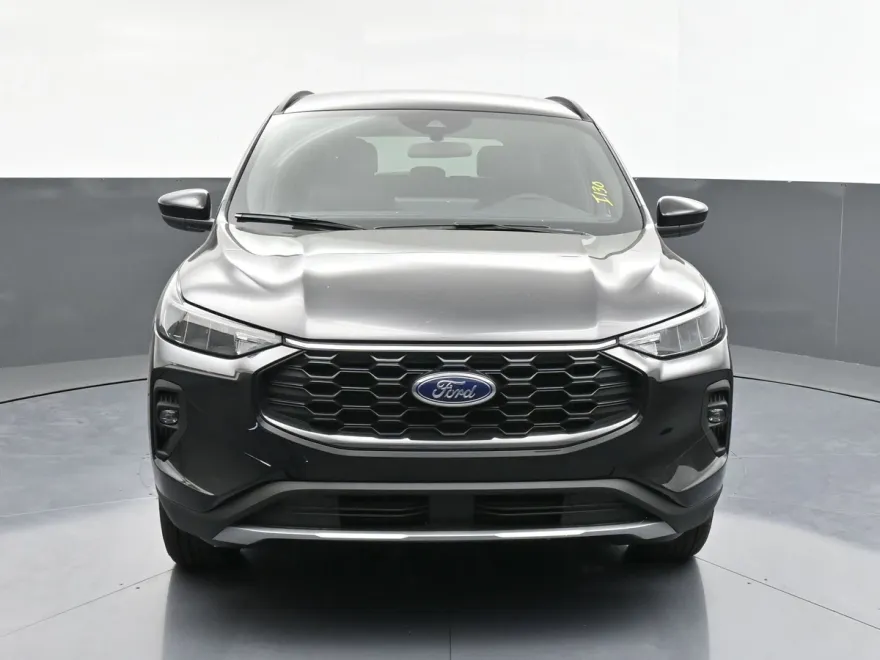 2025 Ford Escape ST-Line Select photo 1