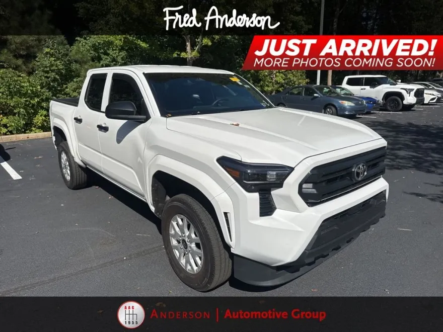 2025 Toyota Tacoma SR photo 1