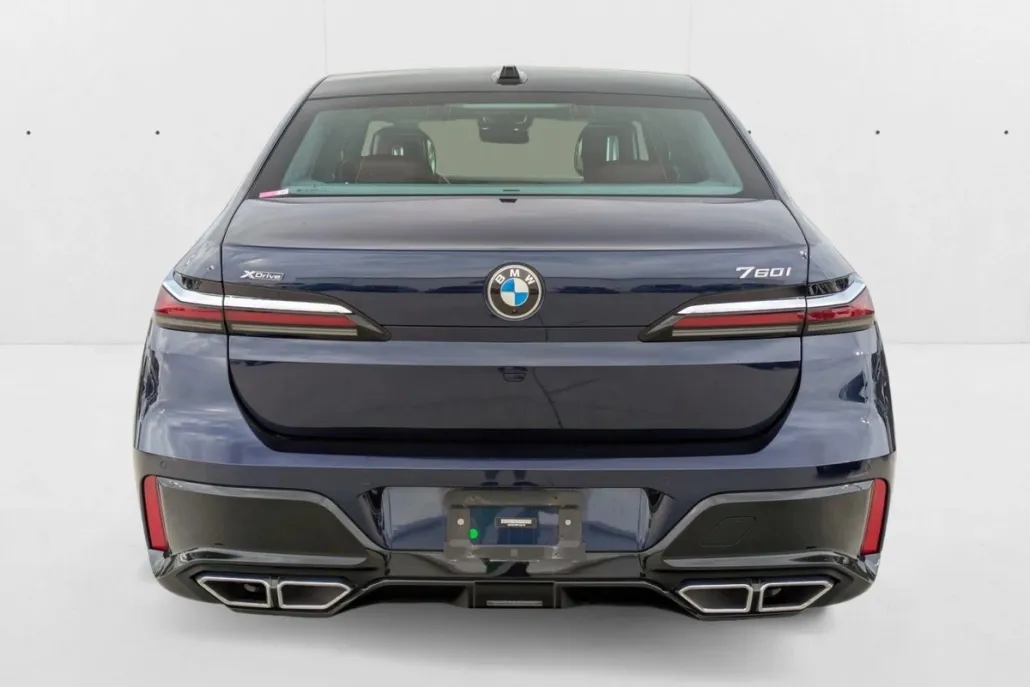 2023 Bmw 760i xDrive photo 1