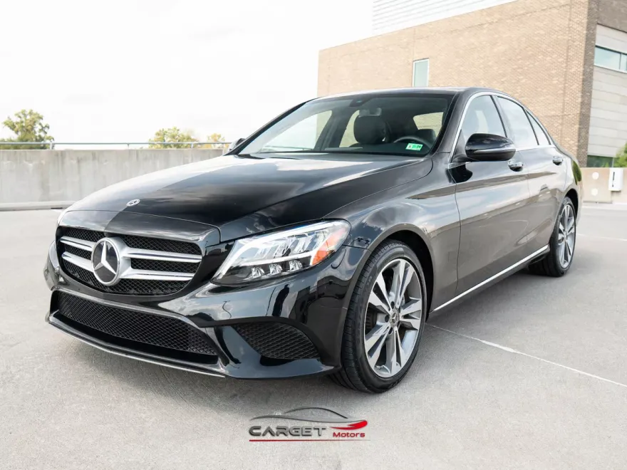 2019 Mercedes Benz C 300 photo 1