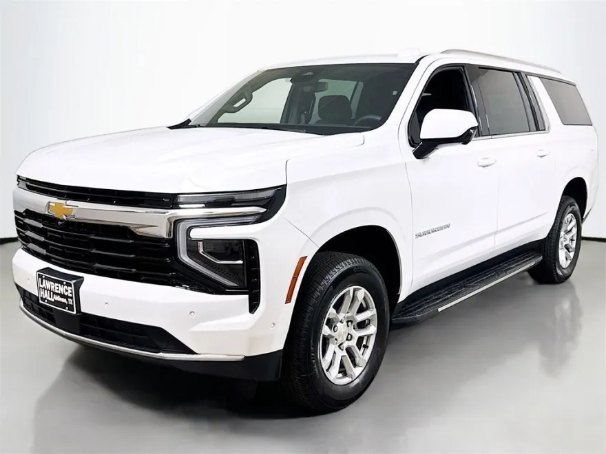 2025 Chevrolet Suburban LS photo 1