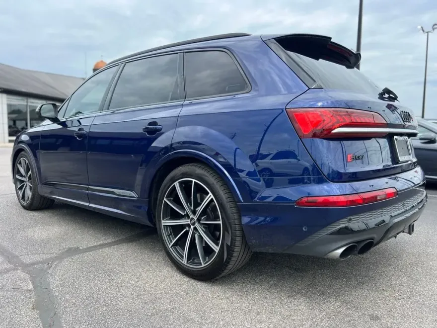 2021 Audi SQ7 Prestige photo 1