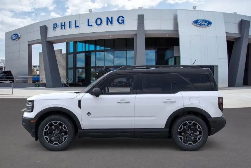 2025 Ford Bronco Sport Outer Banks photo 1