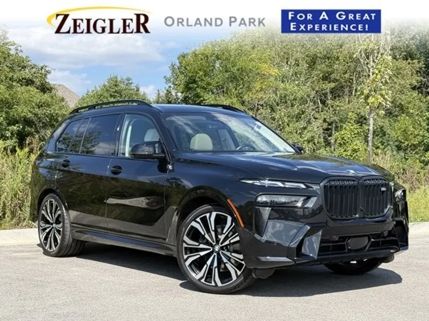 2023 Bmw X7 M60i photo 1