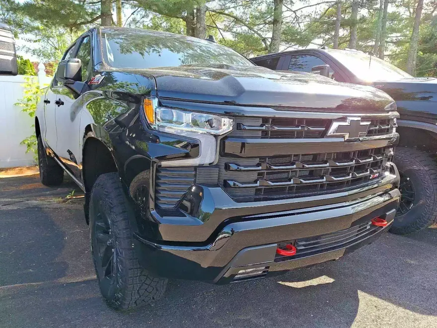 2025 Chevrolet Silverado 1500 LT Trail Boss photo 1