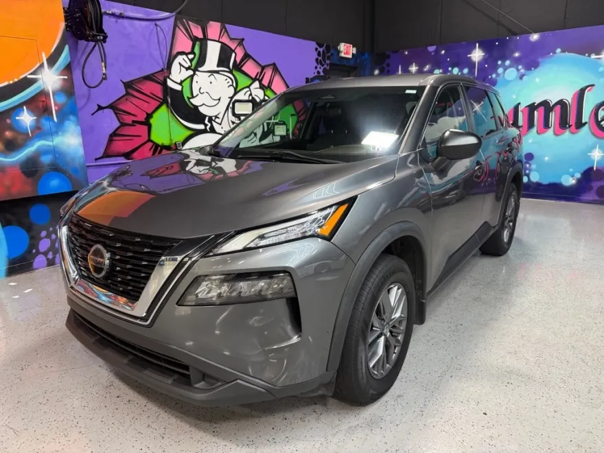 2021 Nissan Rogue S AWD photo 1