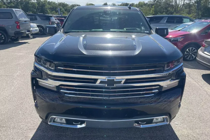 2022 Chevrolet Silverado 1500 High Country photo 1