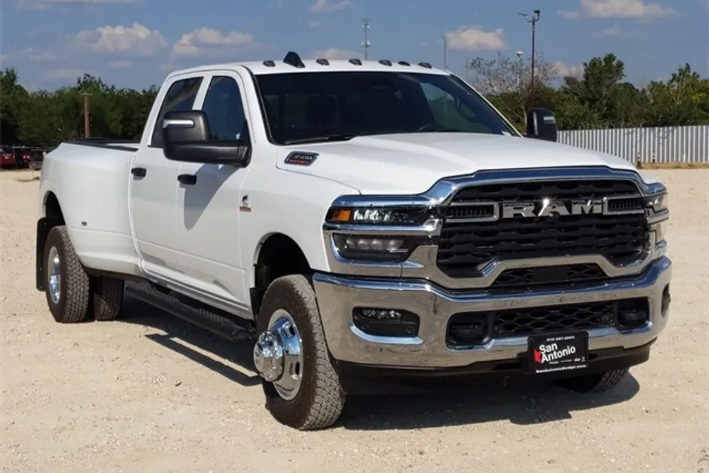 2026 Ram 3500 Tradesman photo 1